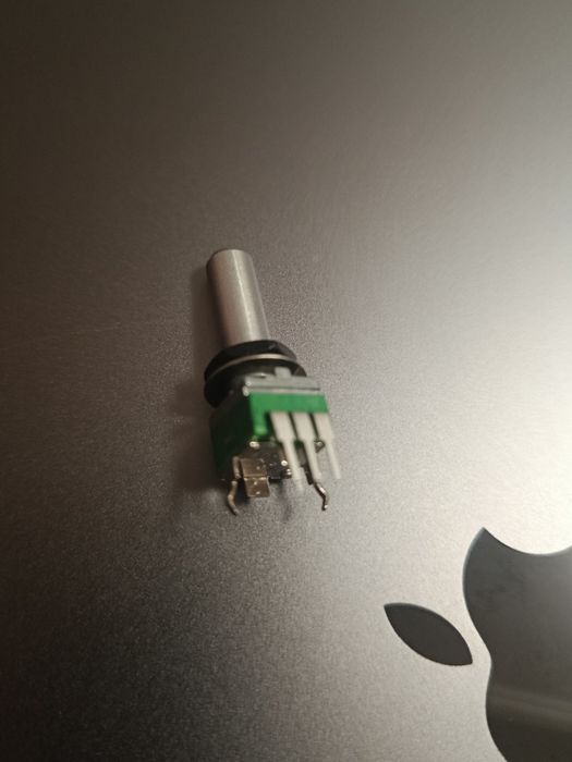 Потенциометр крутилка для эффекта Pioneer Dj DDJ