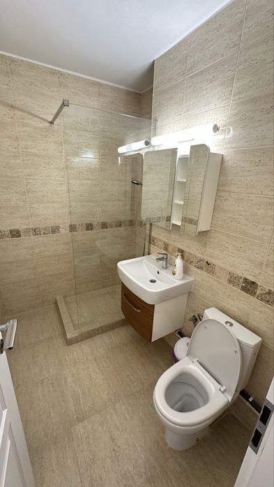 Inchiriez apartament 2 camere ultracentral