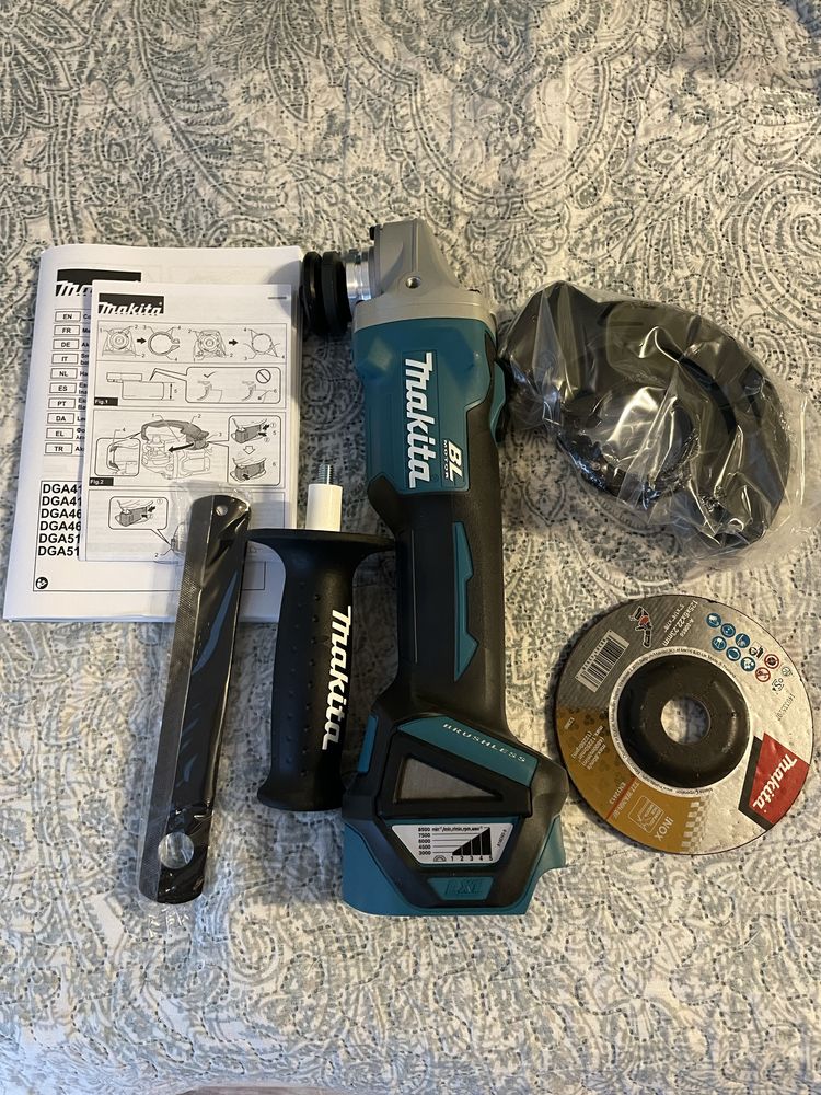 ъглошлайф макита makita DGA 511