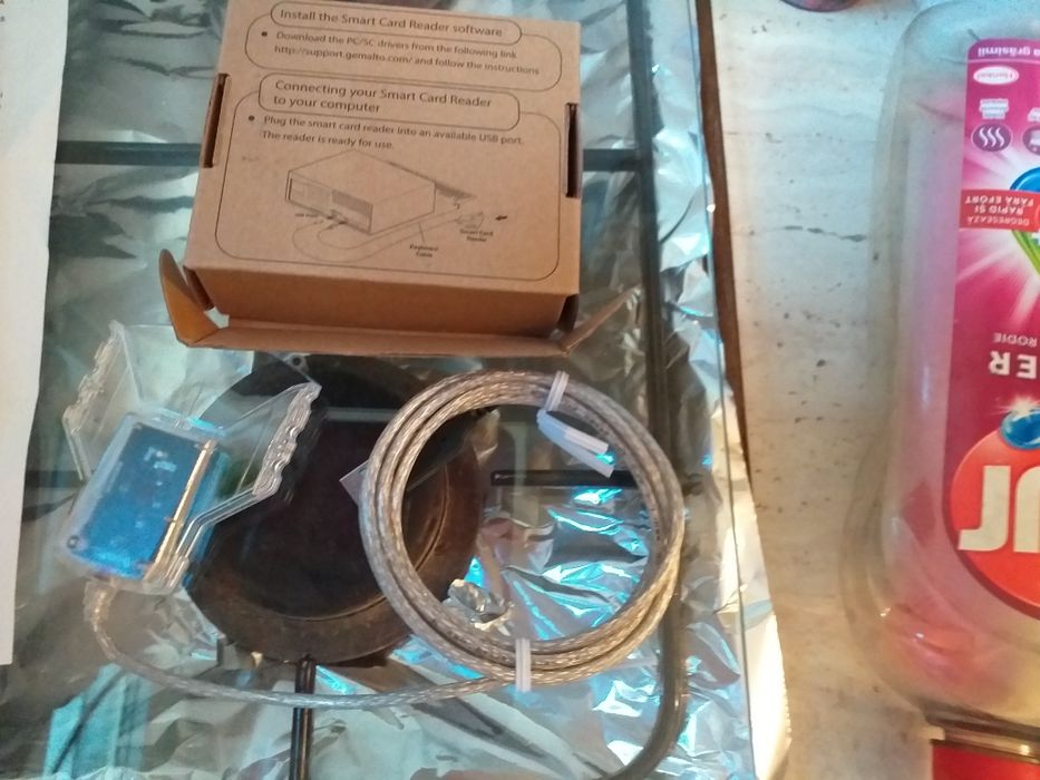 Vand cititor de carduri Gemalto IDBridge CT30, nou, în garantie