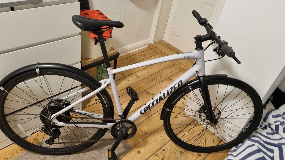 Bicicletă de oraș Specialized Sirrus X (2023) – stare excelentă, 2500