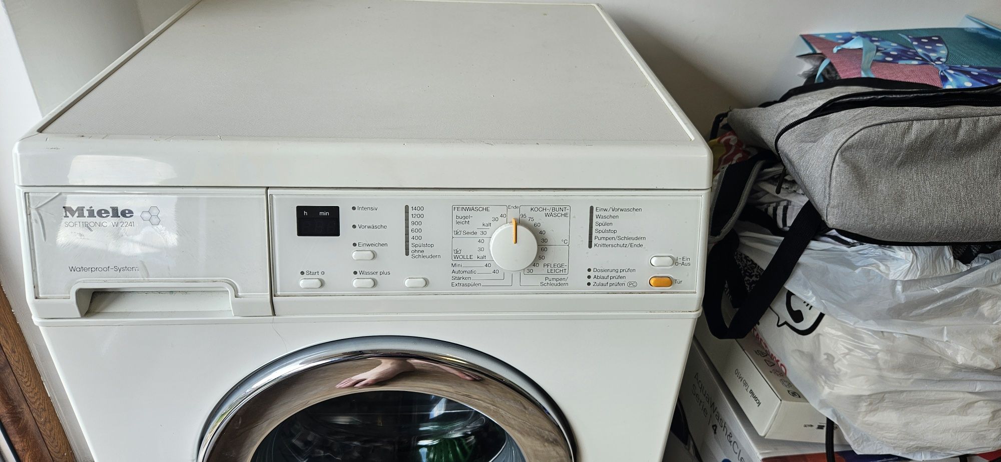 пералня Miele Softtronic W 241