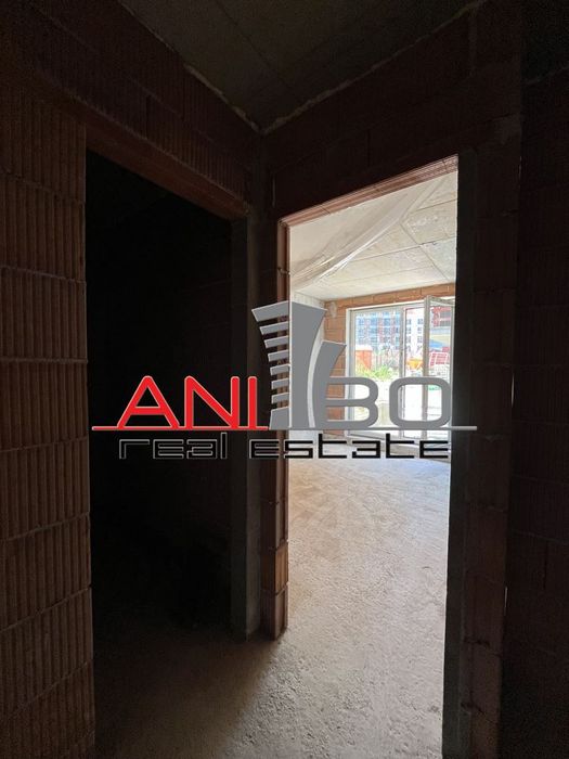 Продава се Тристаен апартамент в София, Малинова долина - 81 кв.м за 1971 €/кв.м - Снимка #2