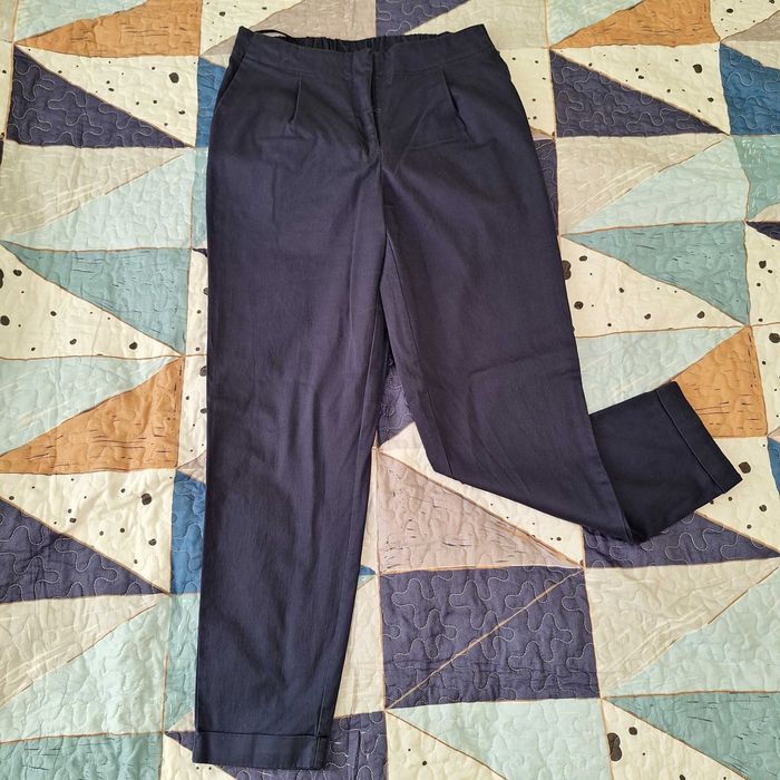 Pantaloni damă tip office