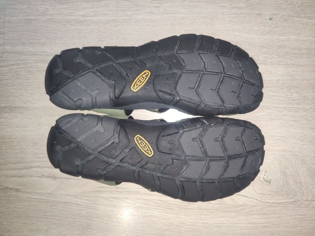 Keen CLEARWATER CNX Leather CNX W's, дамски кожени сандали