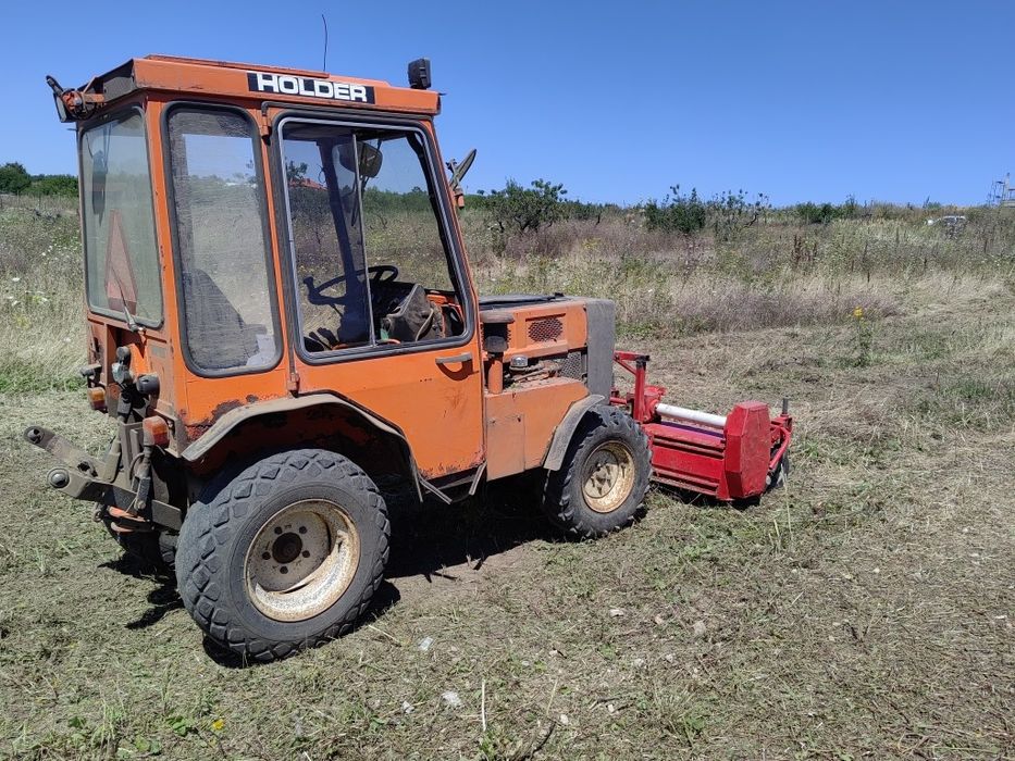 vand  utilaj tractoras Holder P70 cu atasamente