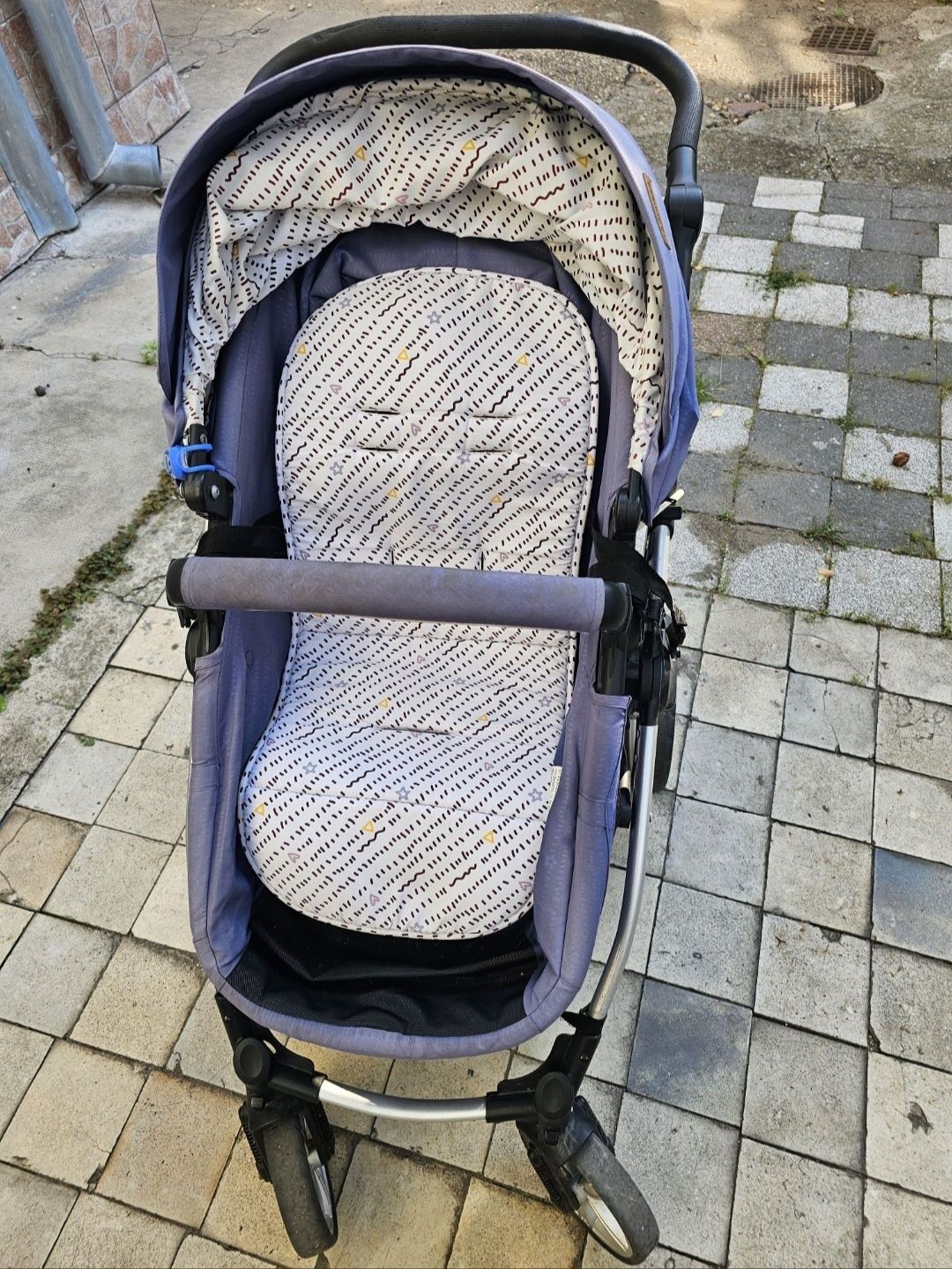 Chipolino carucior pentru copil