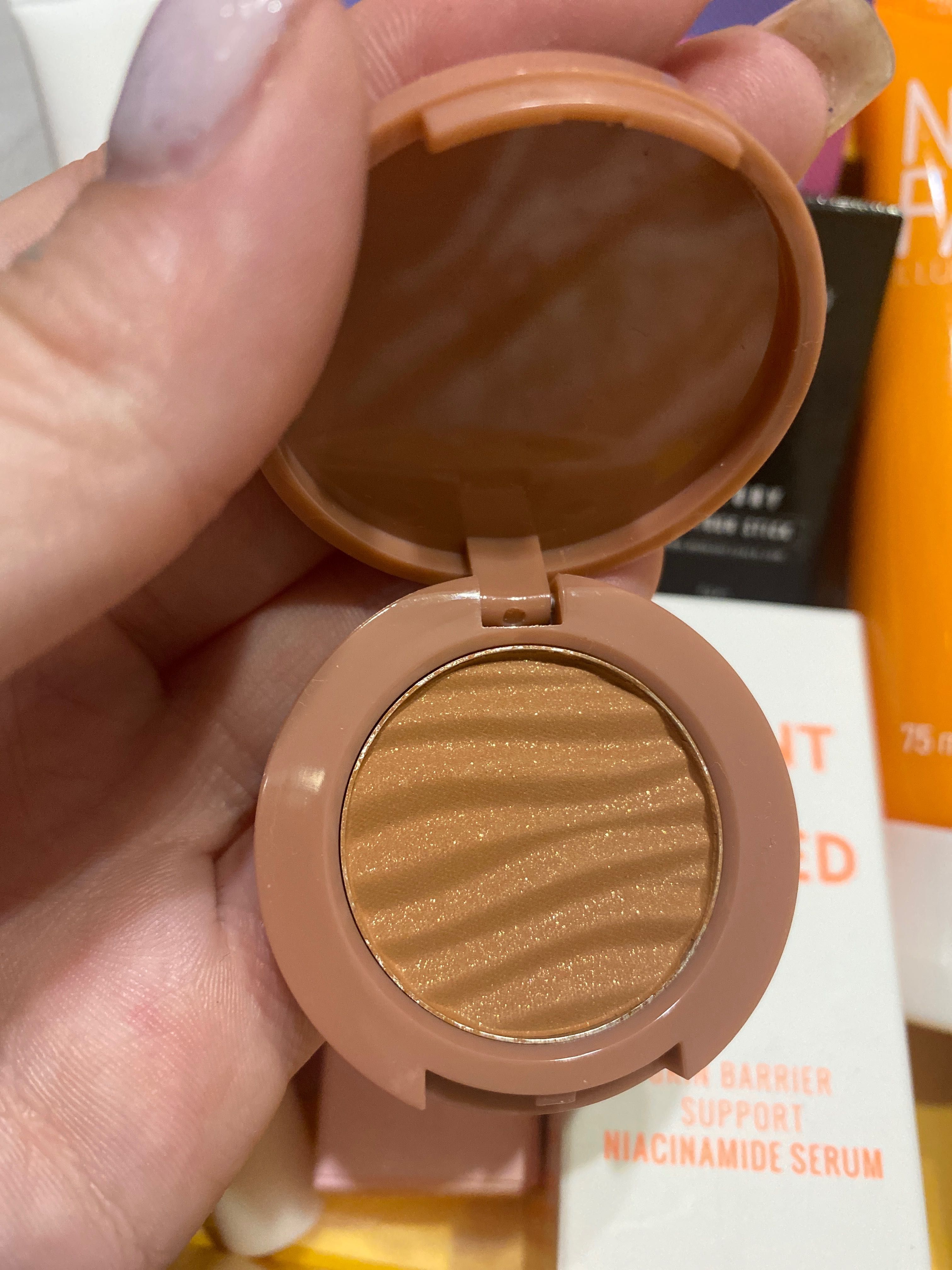 Нова Козметика от Bellebox