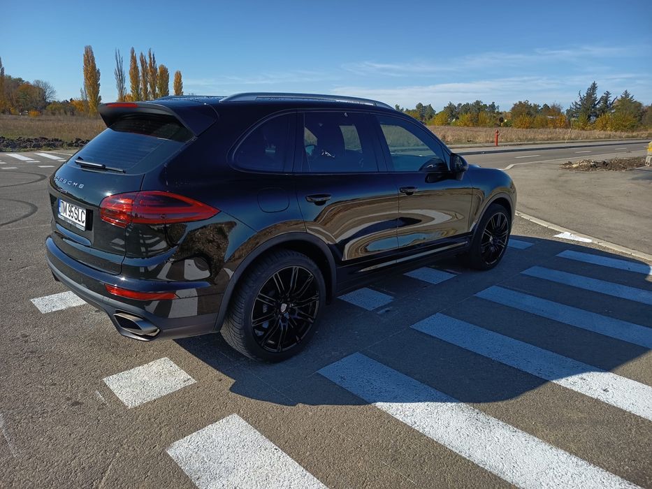 Porsche Cayenne 3.0 Diesel – 262 CP – 2016