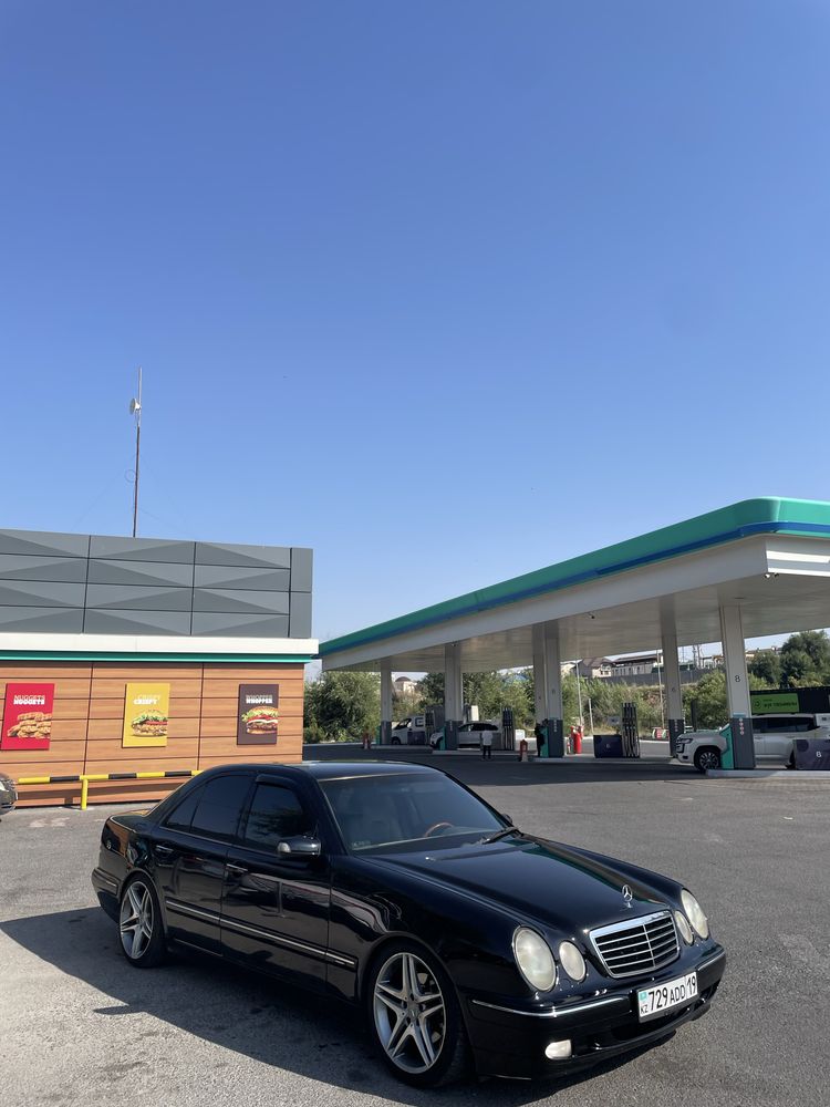Продается разноширокий Диск на мерседес
