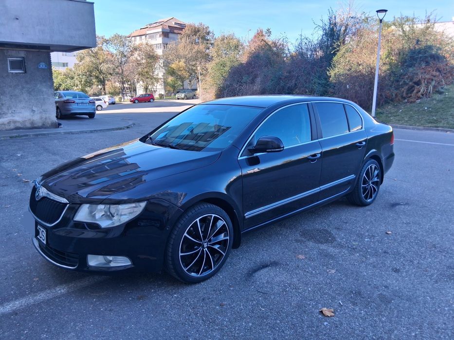Skoda Superb 2.0 diesel an fab 2010 euro 5