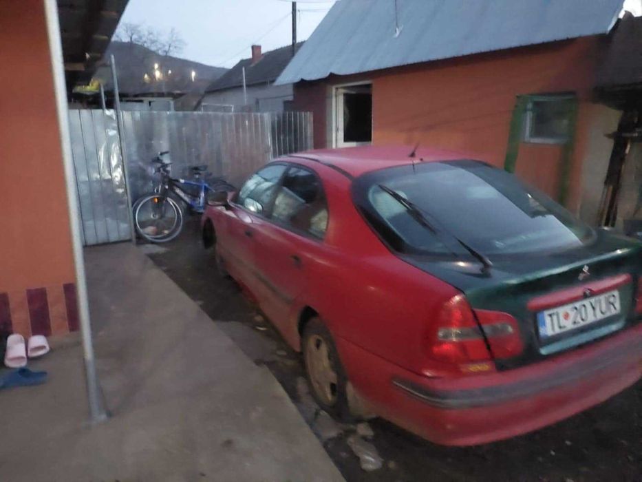 vand mithubuisi  1999 benzina