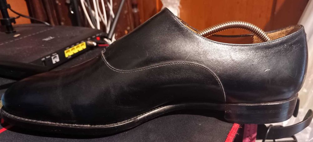 Pantofi brogue de lux Alfred Dunhill ”Monk” cu o singură cataramă.