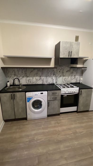 Продам кухонный гарнитур, 10.000 тг