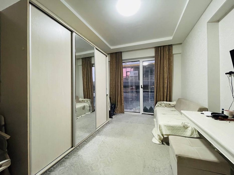 Zarafshon City Продается 4 комнатная квартира ремонт Бобура Яккасарай