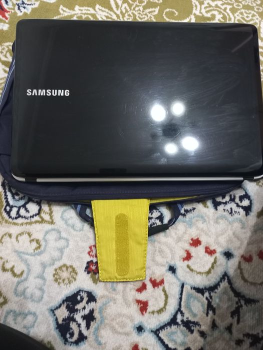 Продаю Ноутбук Samsung
