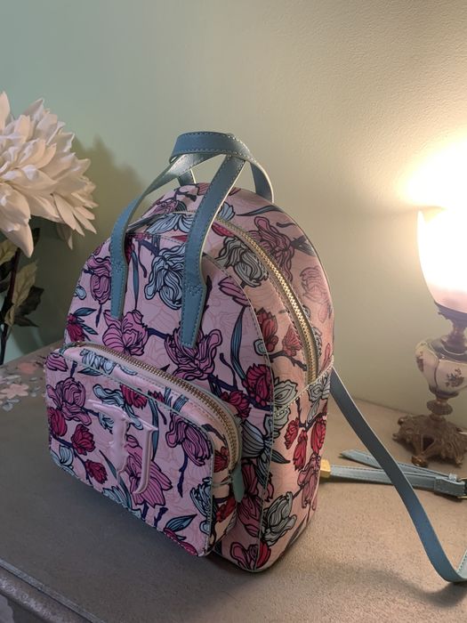 Нова раница Трусарди/Trussardi