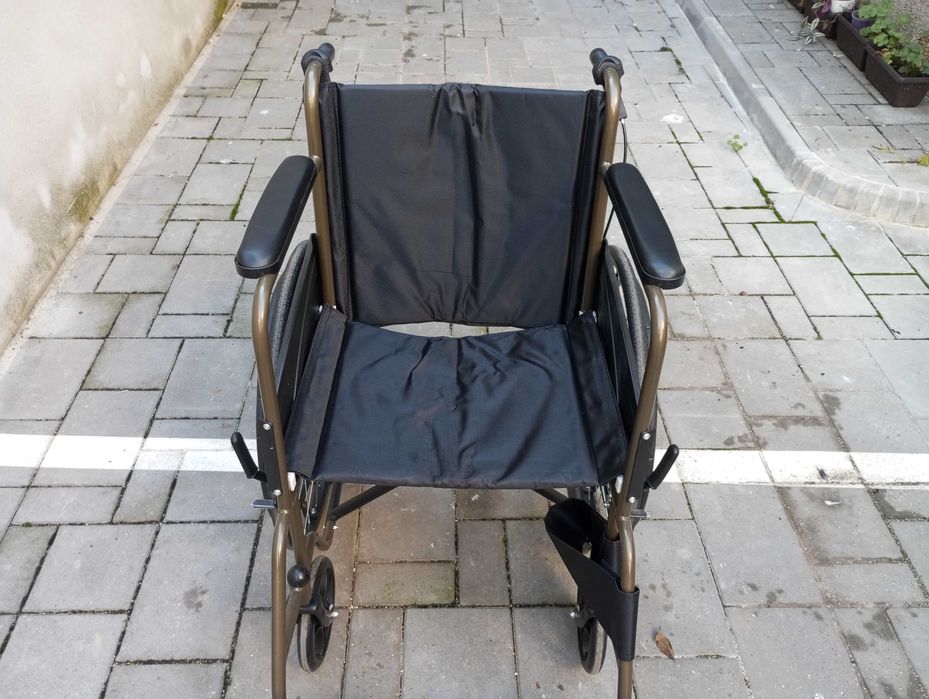 Рингова инвалидна количка