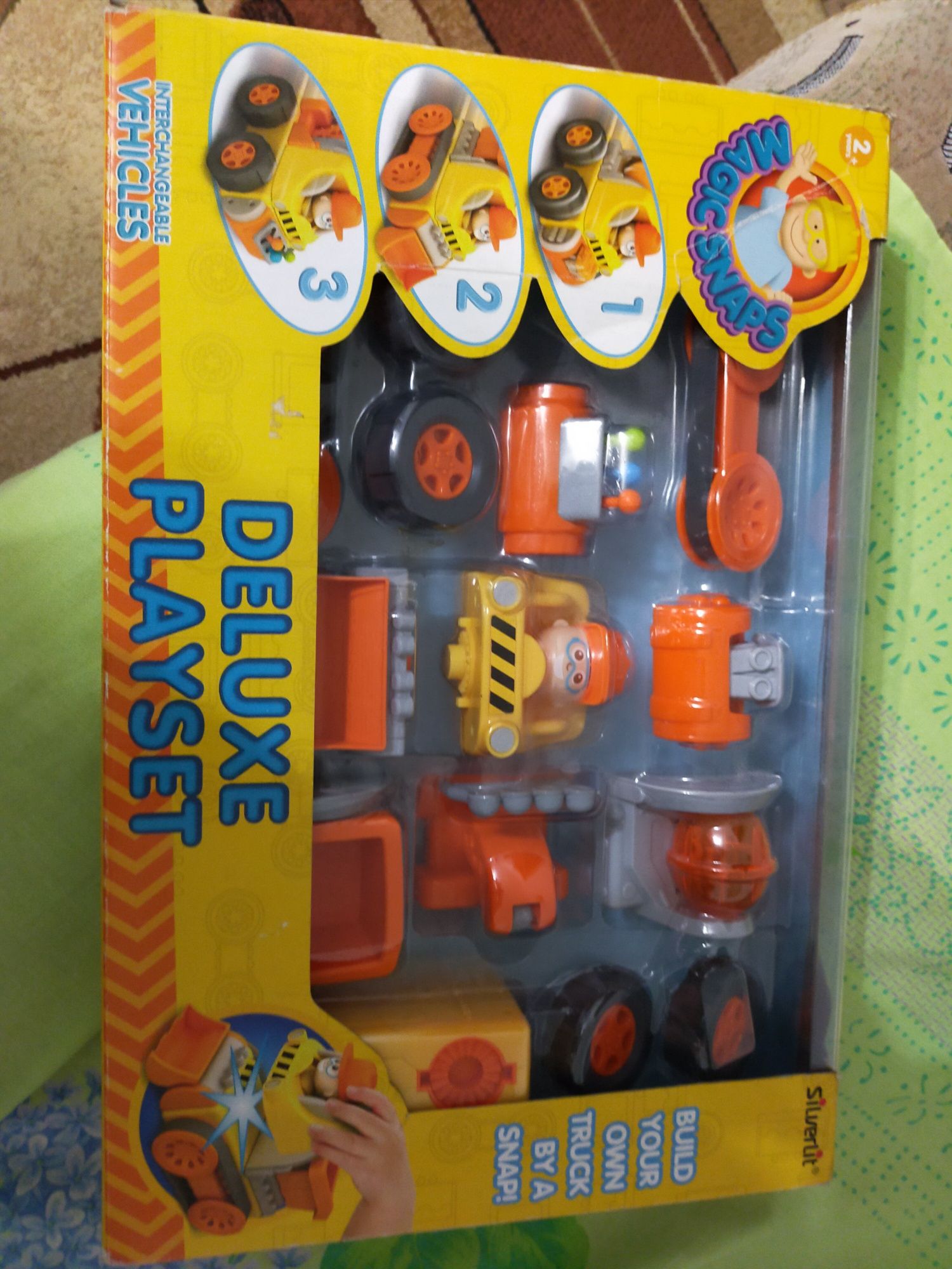 Комплект строительных машин для мальчика
