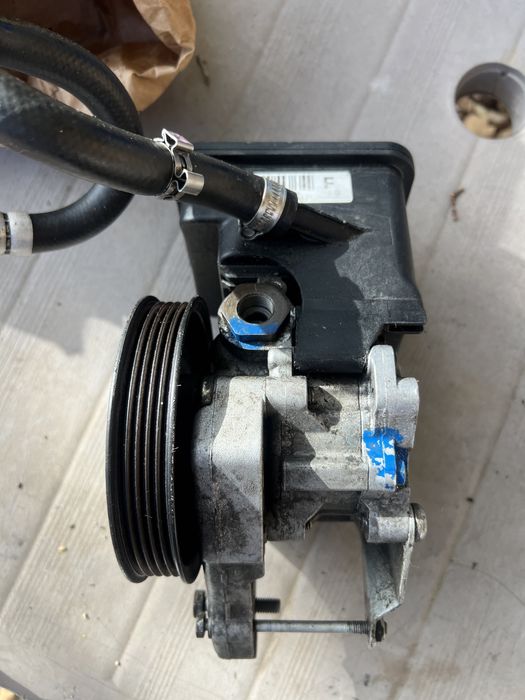 pompa servo Range Rover L322