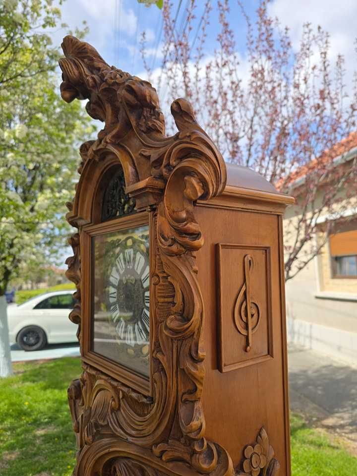 Ceas de podea italian, sculptat manual,