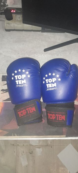 Боксёрские перчатки НОВЫЕ!!