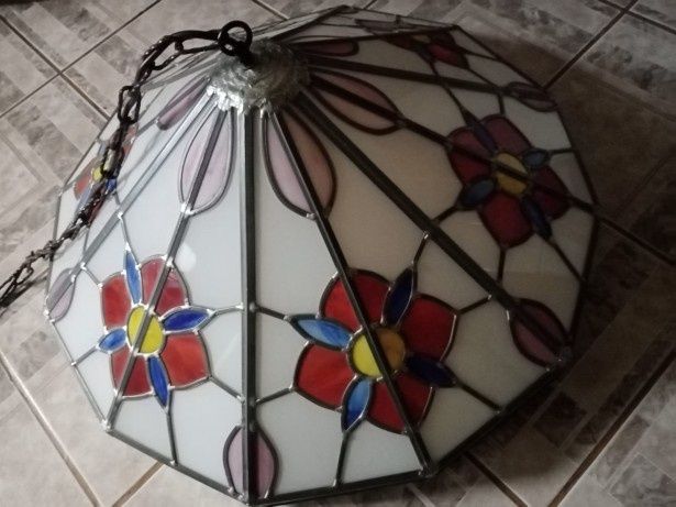 Gigant lampadar Tiffany lucrat integral manual cu o deosebita paletă d