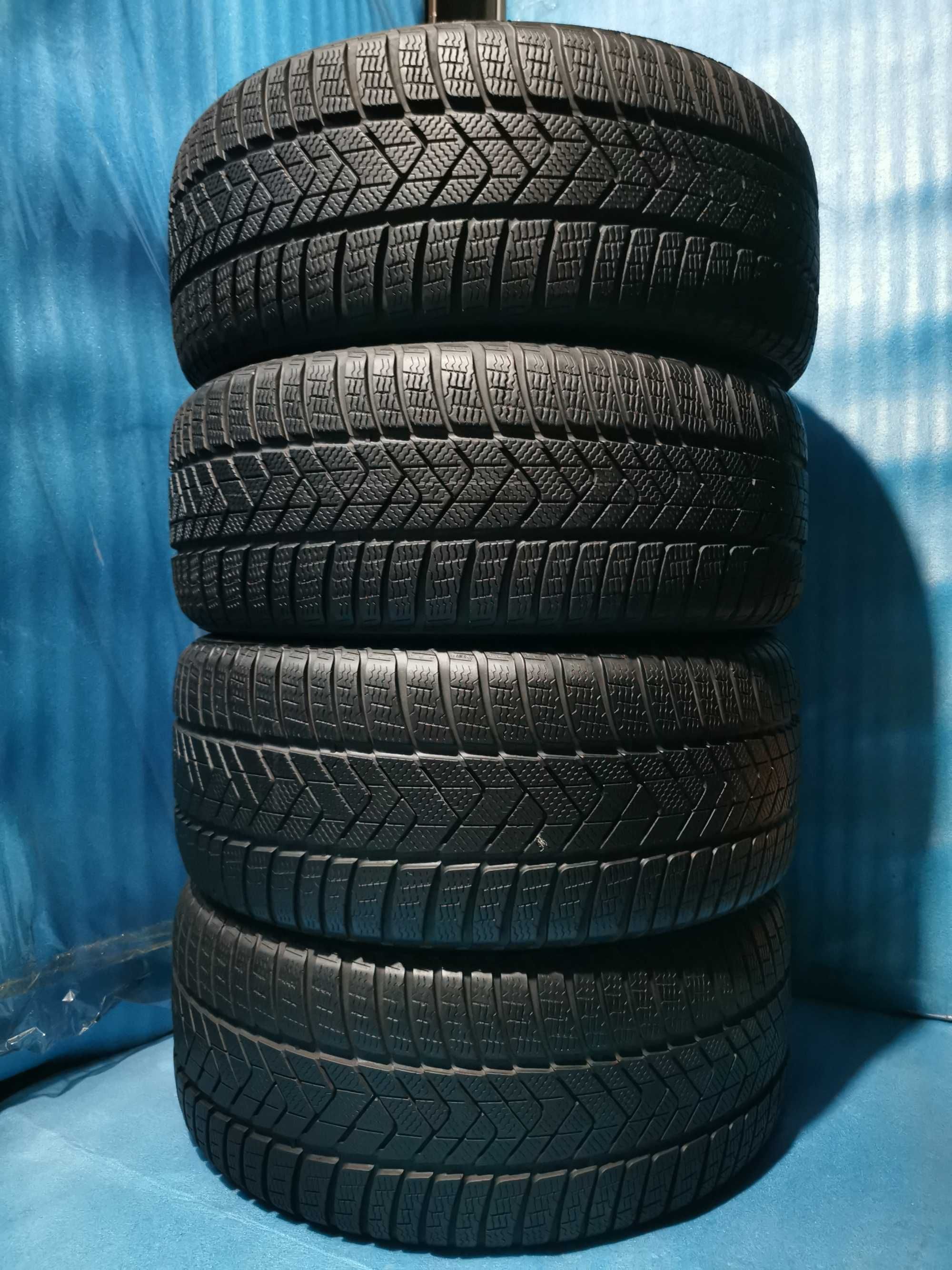 245 45 18 - 275 40 18 pirelli m+s 4 buc