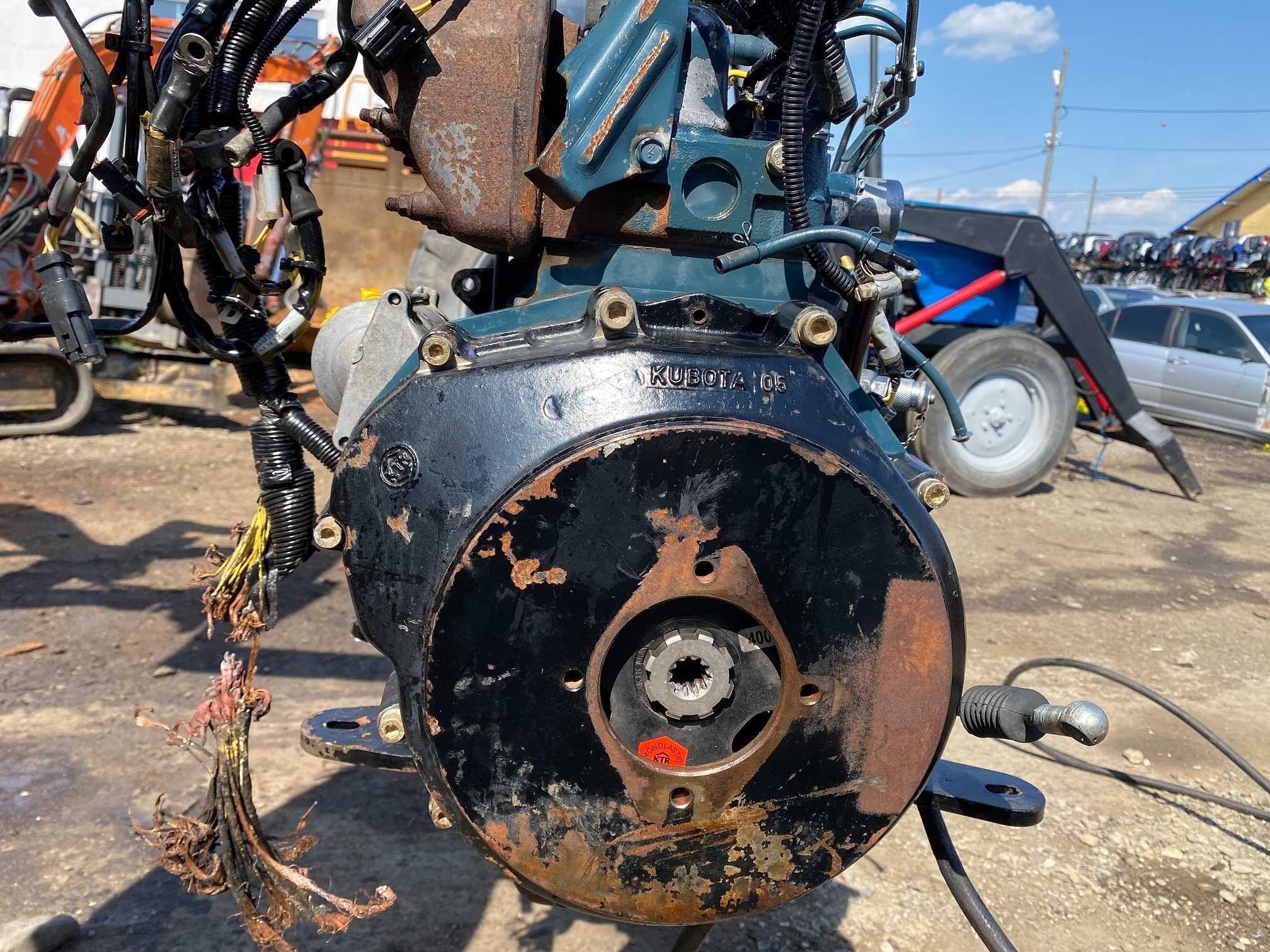 Motor Kubota in 3 cilindri pentru utilaje