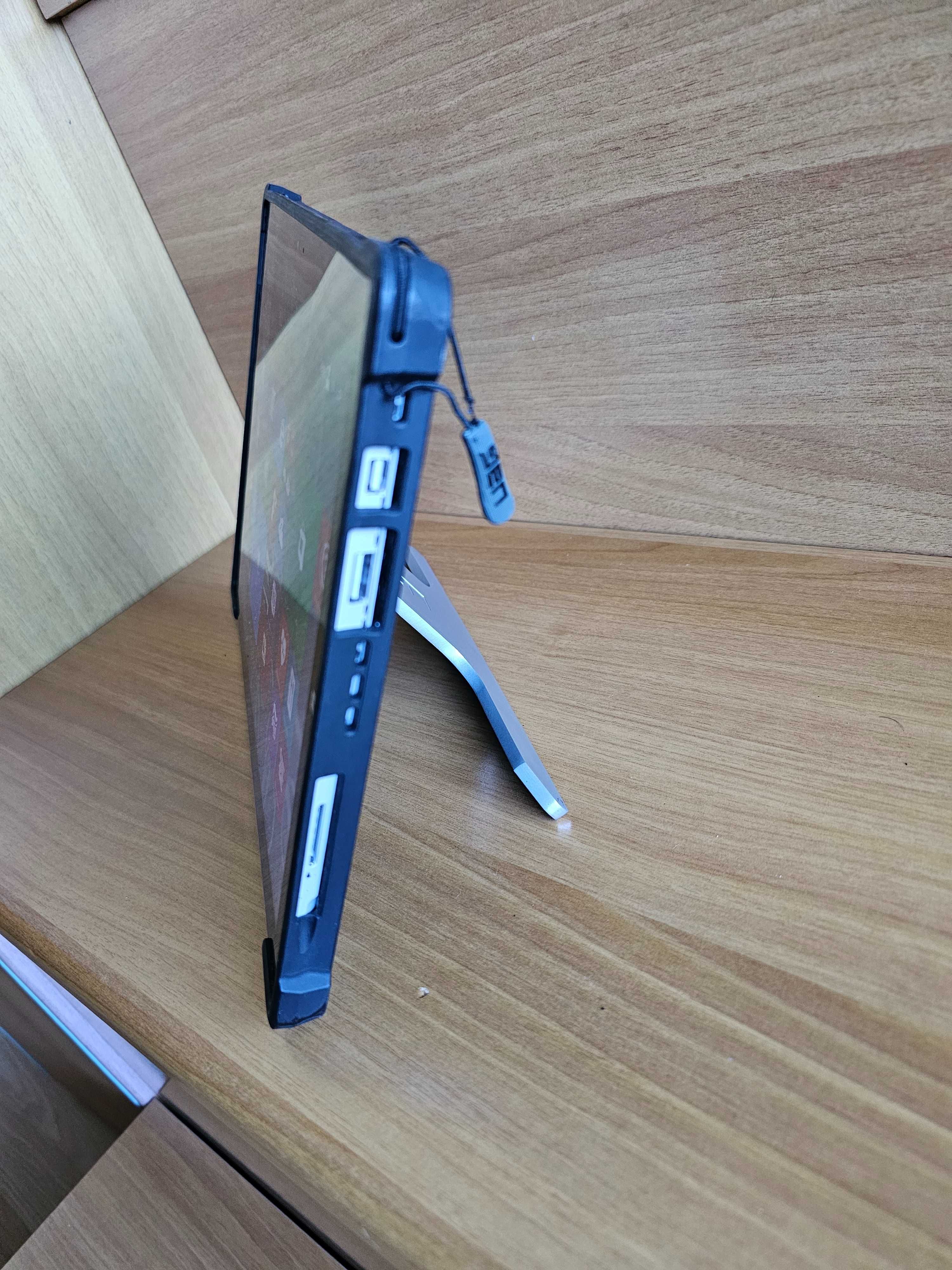 лаптоп, таблет Microsoft Surface Pro 3 1631 tablet touchscreen