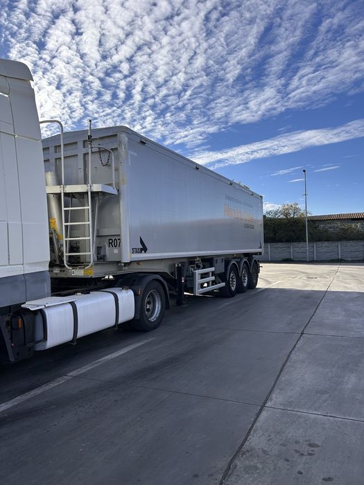 semiremorca bena cereale Stas 54 mc