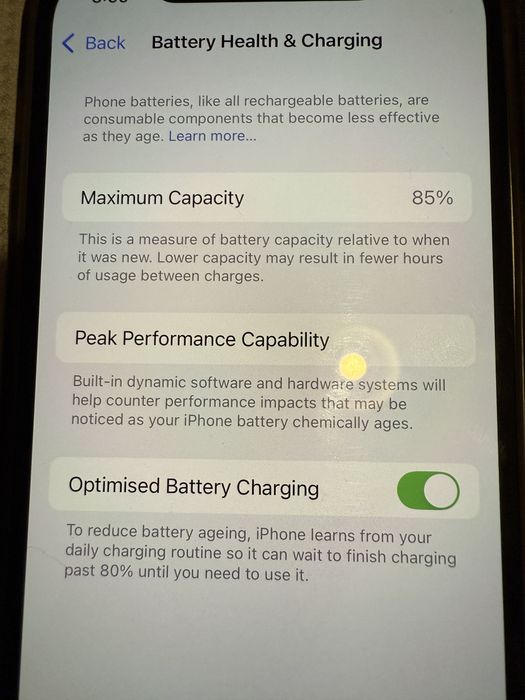 Iphone 12 64GB - white (Цената подлежи на коментар)