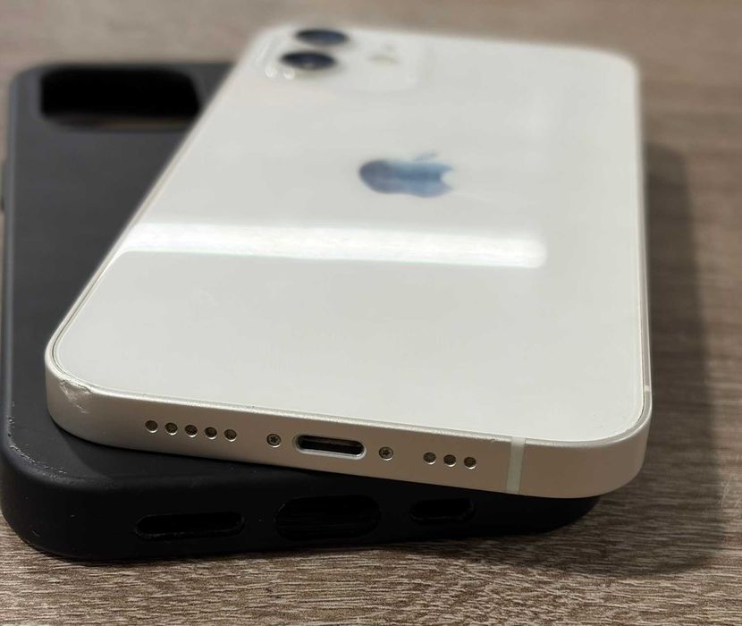 Apple iPhone 12 64GB