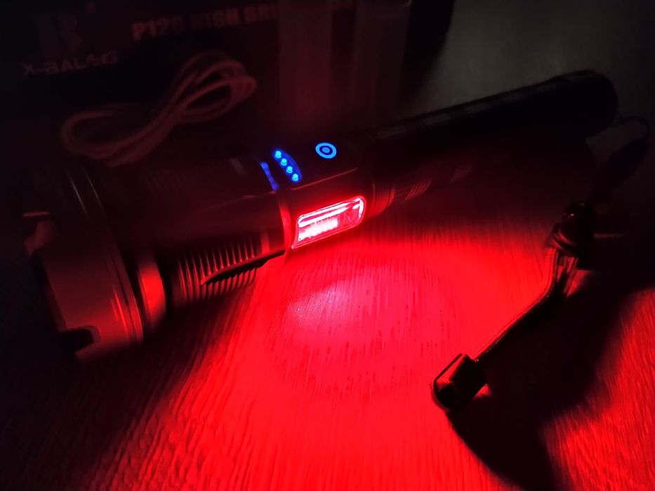 CREE XHP120  Lanterna PROFESIONALA, 100% metal cu led twelvecore + COB