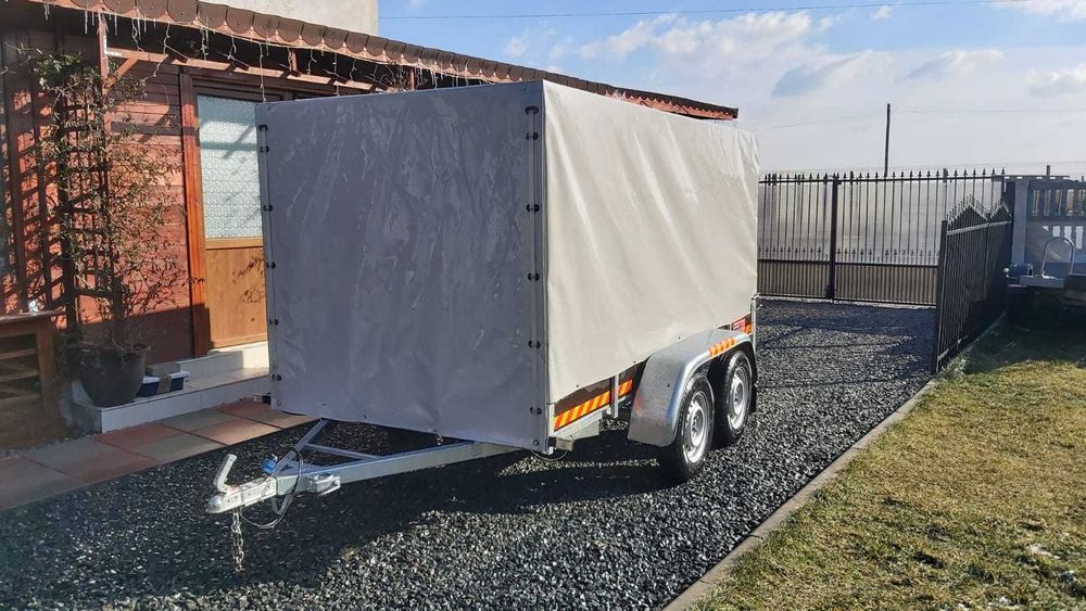 Remorci  platforme de închiriat  Săcălaz