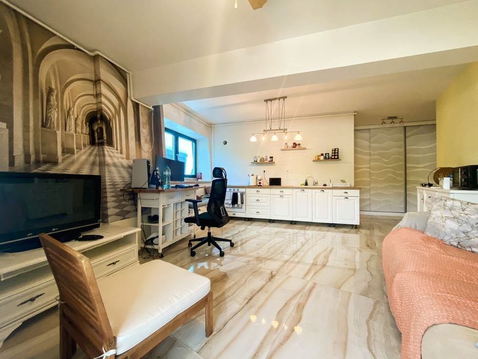 Inchiriez apt 2 camere in Wings