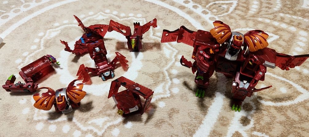 GeoForge Dragonoid 7in1 Bakugan de elita - incomplet