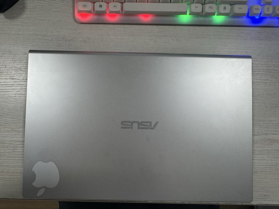 Noutbuk: Asus продажа