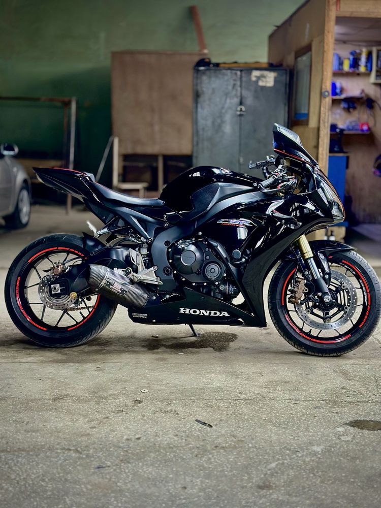 Honda cbr 1000rr abs