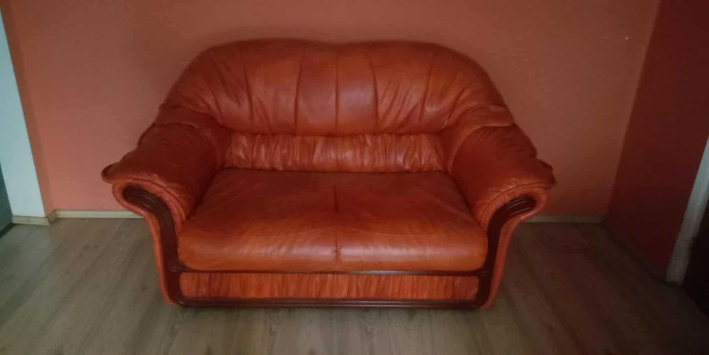 Canapea +Fotoliu din piele ecologica