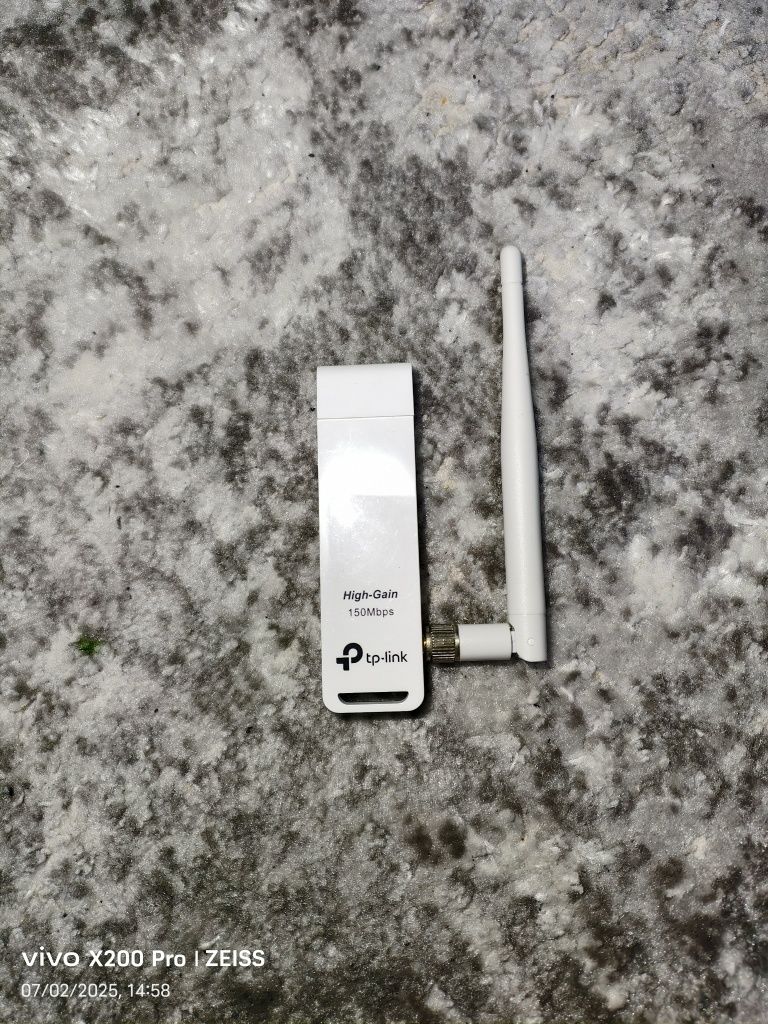 TP-Link Adaptor Wireless - Nou