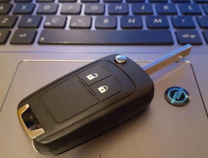 Programare cheie auto codare chei cu chip la domiciliu