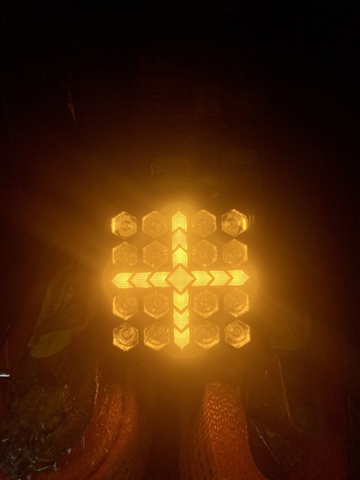 LED рефлекторна работна лампа