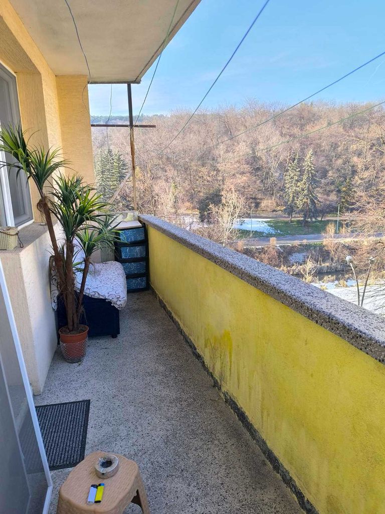 Продава се Тристаен апартамент в Перник, Център - 89 кв.м за 1574 €/кв.м - Снимка #10