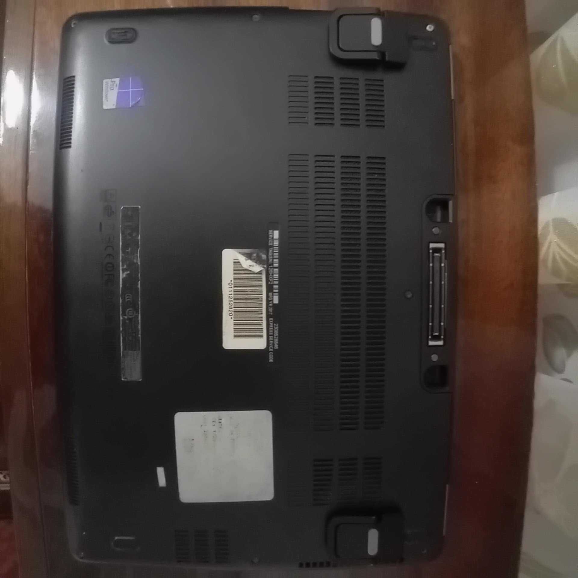 Dell Latitude E7270 (за части или за лично ползване)