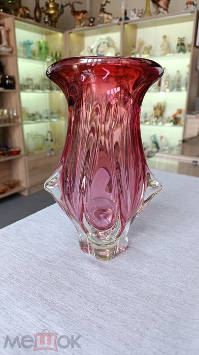 Ваза винтажная розового оттенка, дизайнер Йозеф Господка Josef 1970год
