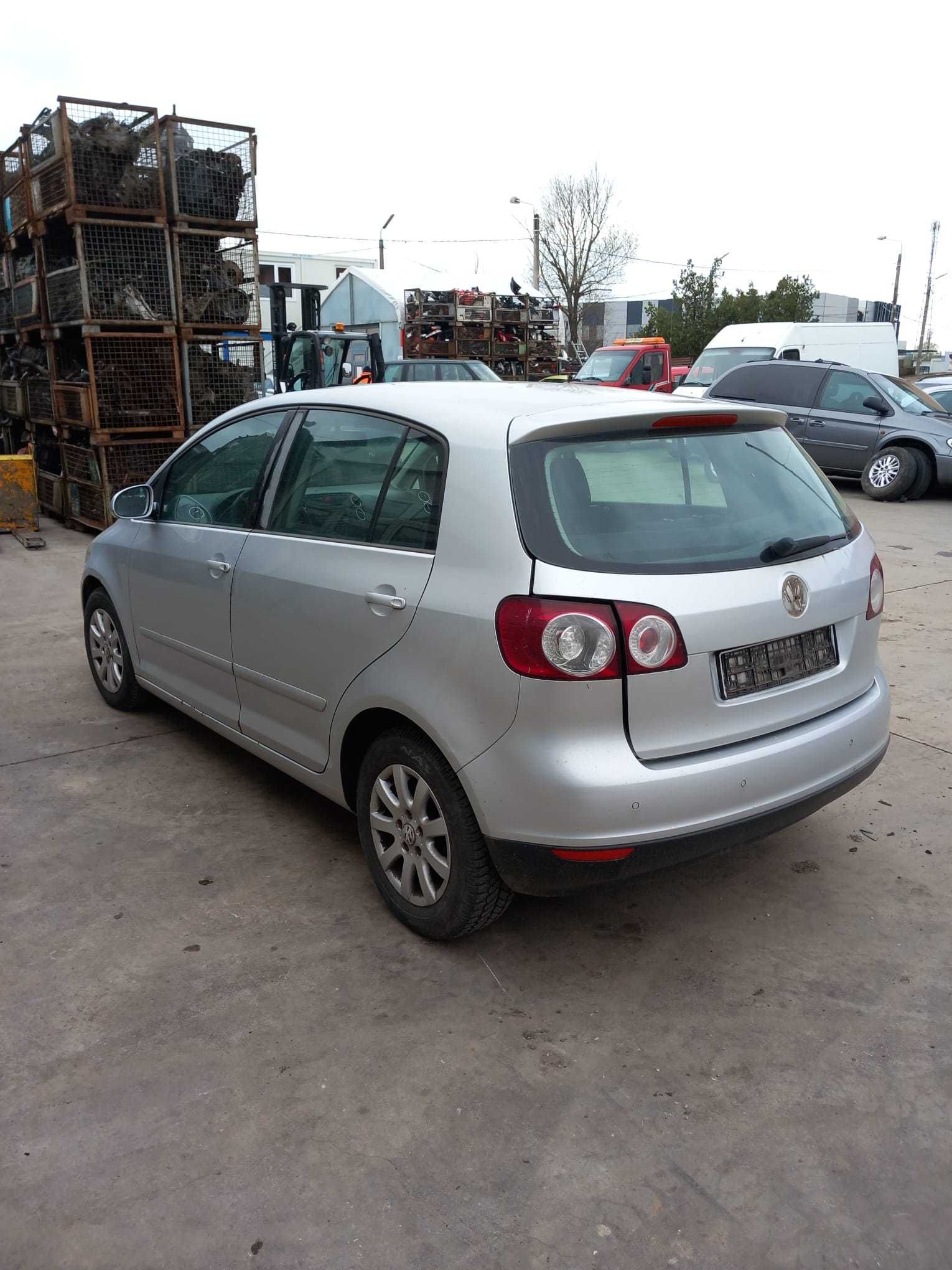 Golf 5 Plus/ 1.9 BKC / Dezmembrez/Dezmembram