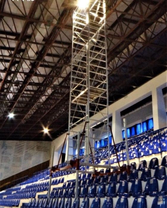 DE INCHIRIAT Schela Mobila  pe roti din otel zincat