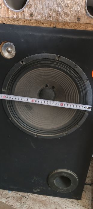 Продам колонки с усилителем