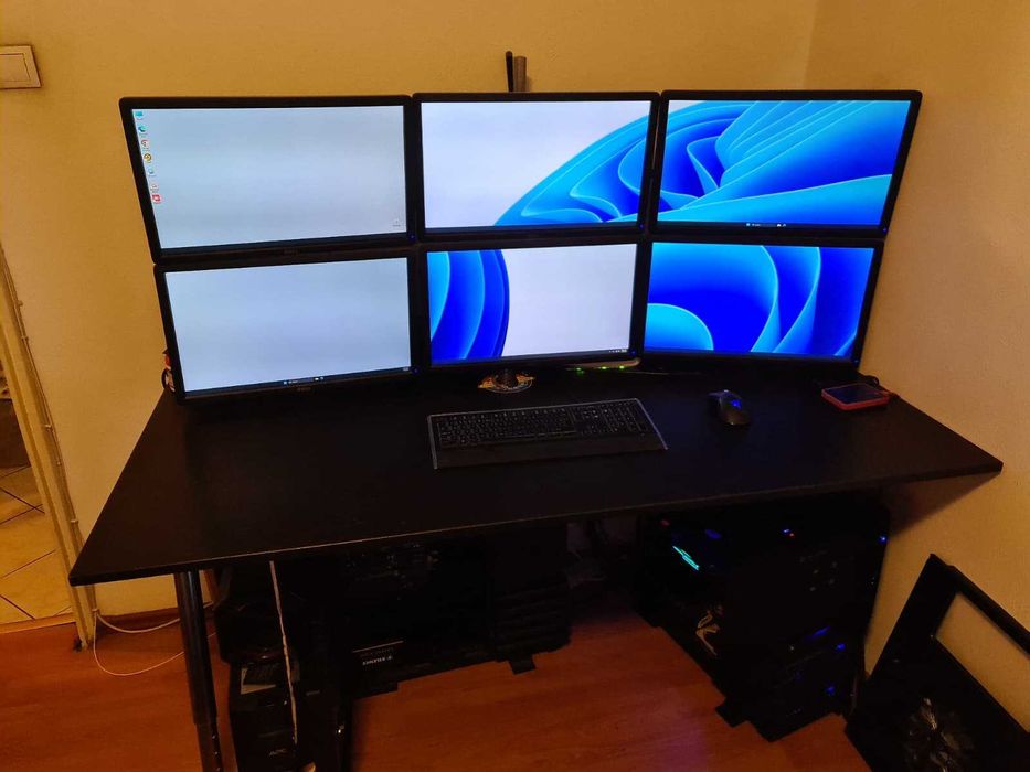 Sistem PC Profesional cu 6 Monitoare
